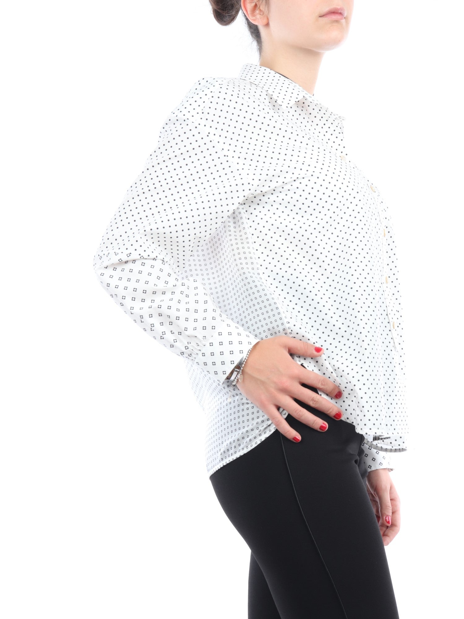 Camicia bianca a hot sale pois neri